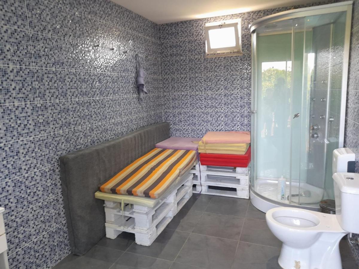 Refugio Singelo Apartment Ешпиньо Екстериор снимка