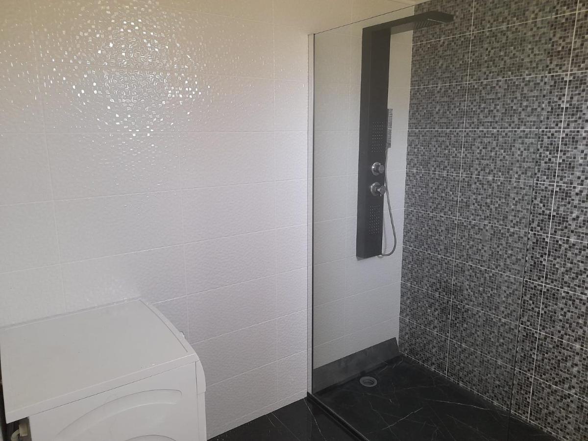 Refugio Singelo Apartment Ешпиньо Екстериор снимка